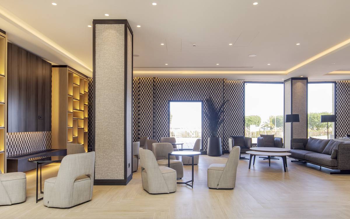 Cafetería Hotel ILUNION Alcora Sevilla Cafetería Hotel ILUNION Alcora Sevilla