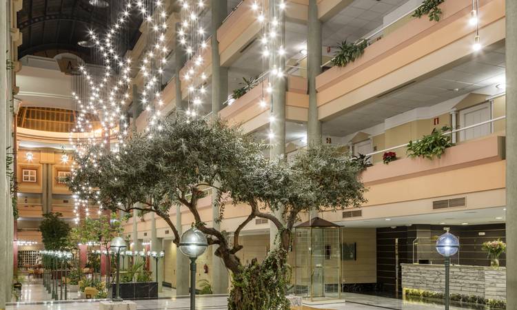 HINOJOS Hotel Ilunion Alcora Sevilla Sevilla HINOJOS Hotel Ilunion Alcora Sevilla Sevilla