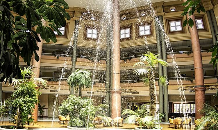 TOMARES Hotel Ilunion Alcora Sevilla Sevilla TOMARES Hotel Ilunion Alcora Sevilla Sevilla